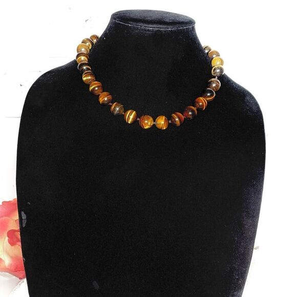 Elegant Tigers Eye Large Beaded Necklace - Picture 3 of 4